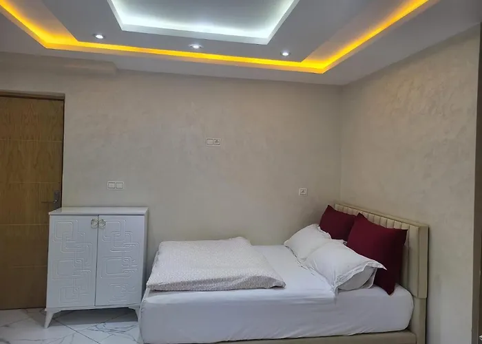 Modern Studio Just Steps From The Beach